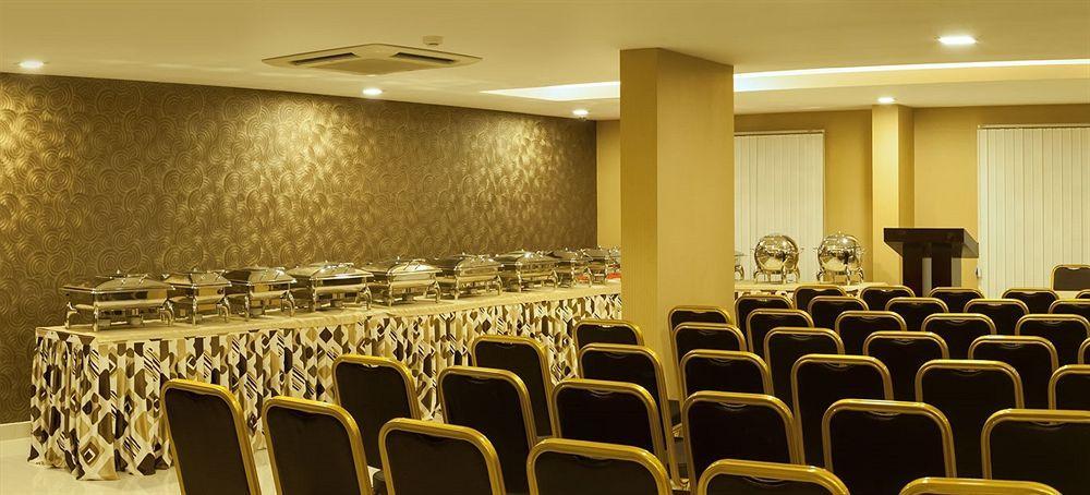 Hotel Abaam Cochin Kochi Exteriér fotografie