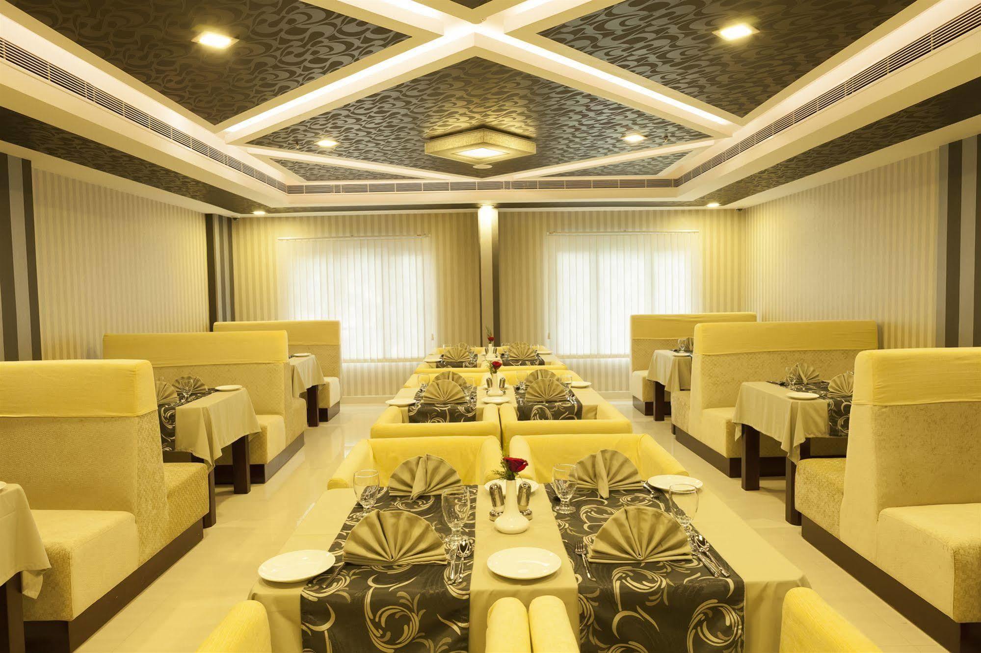 Hotel Abaam Cochin Kochi Exteriér fotografie